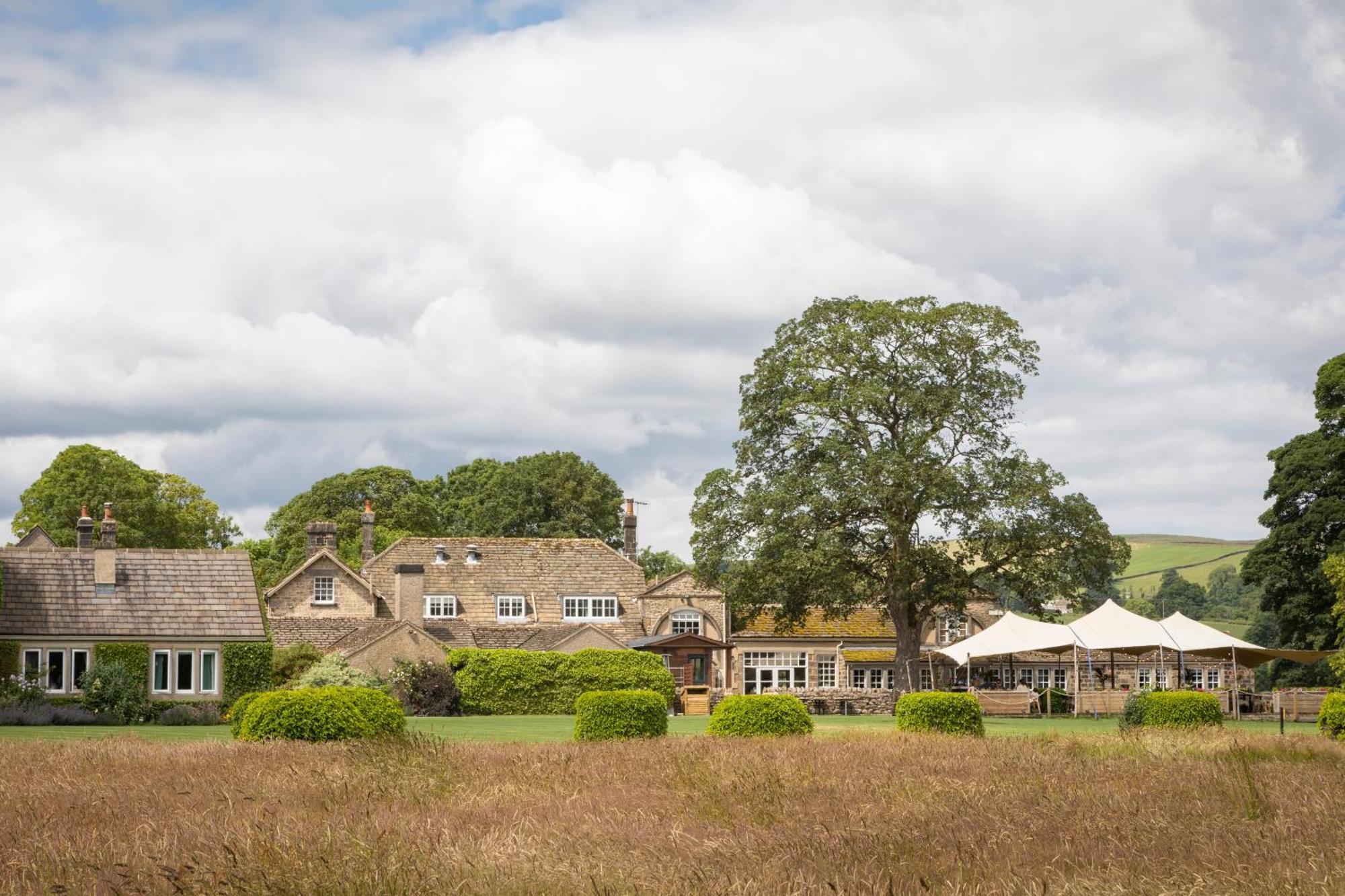 The Devonshire Arms Hotel At Bolton Abbey Exterior foto